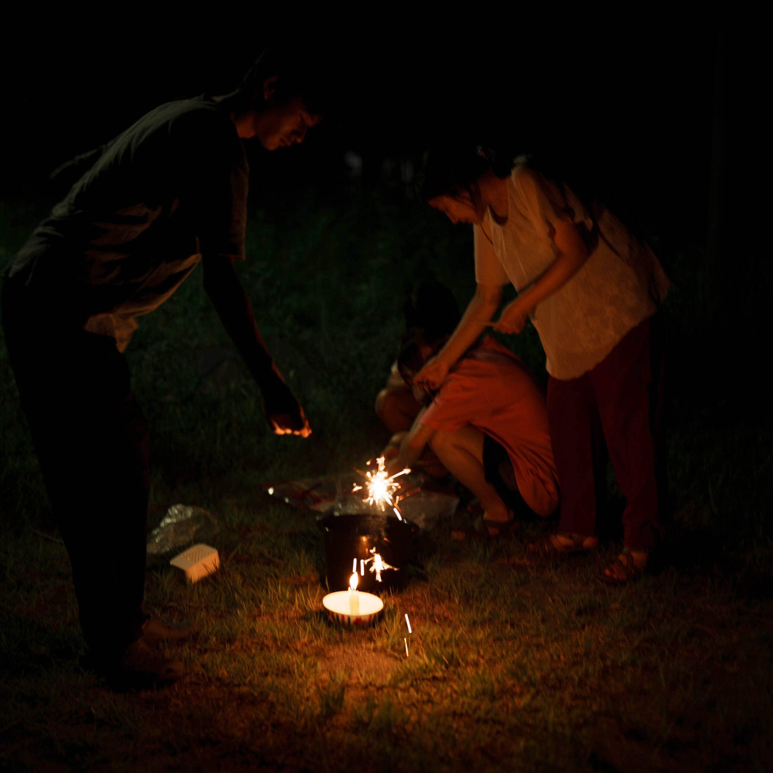 SONY α7IVで撮影した手持ち花火の写真