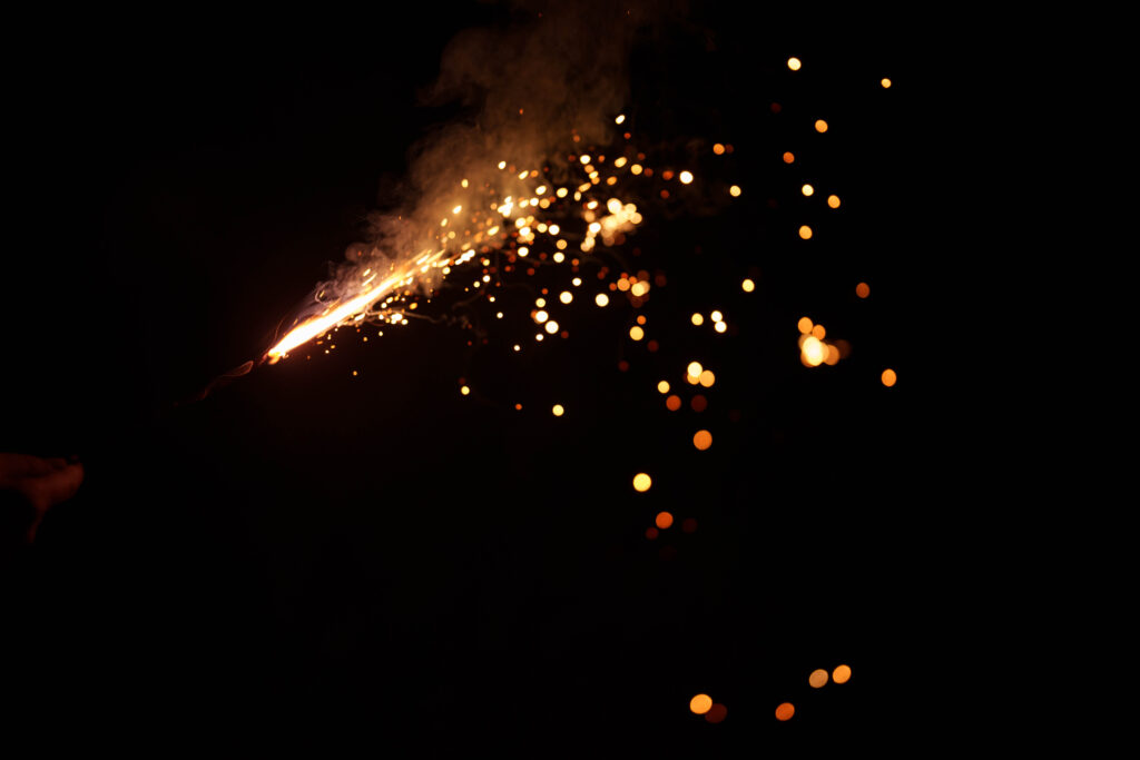 SONY α7IVで撮影した手持ち花火の写真