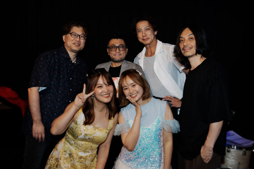 Famille ファミーユ live 2026 at DOXY のメンバー6名